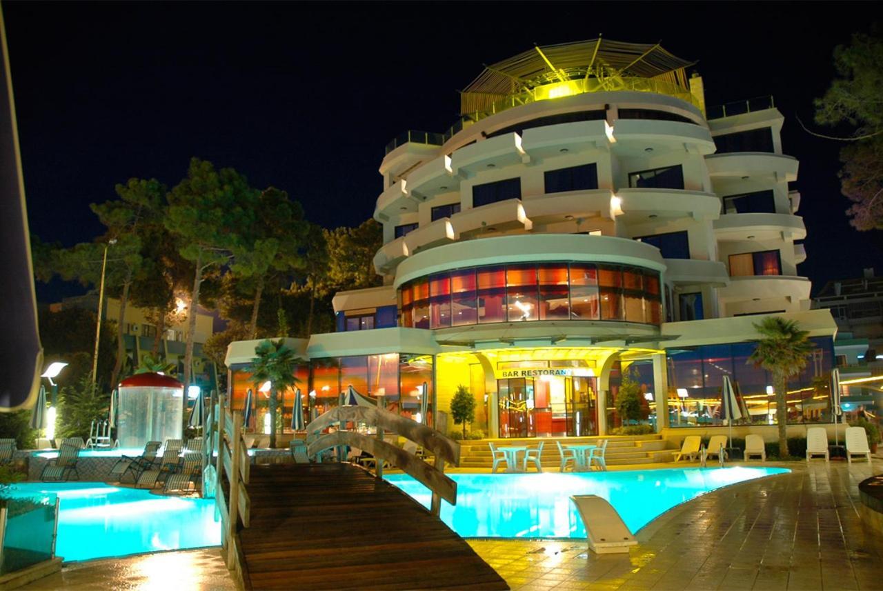 Vela Hotel Restaurant Голем Екстериор снимка