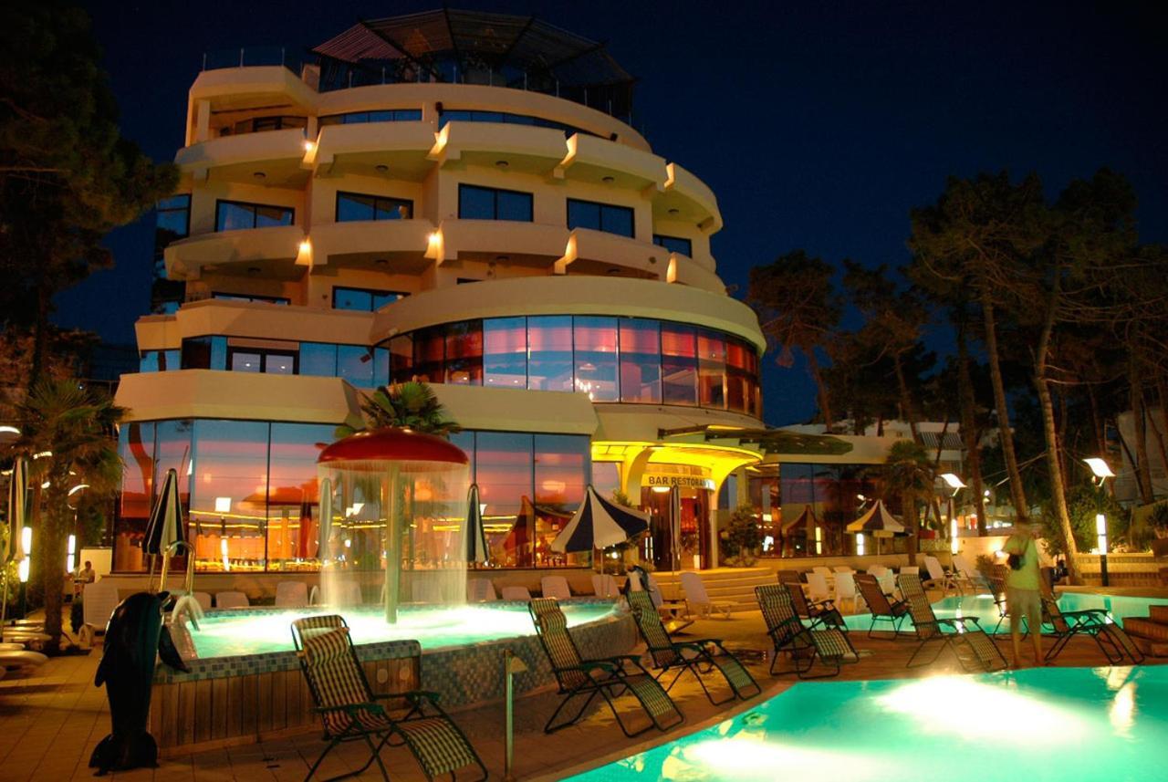 Vela Hotel Restaurant Голем Екстериор снимка